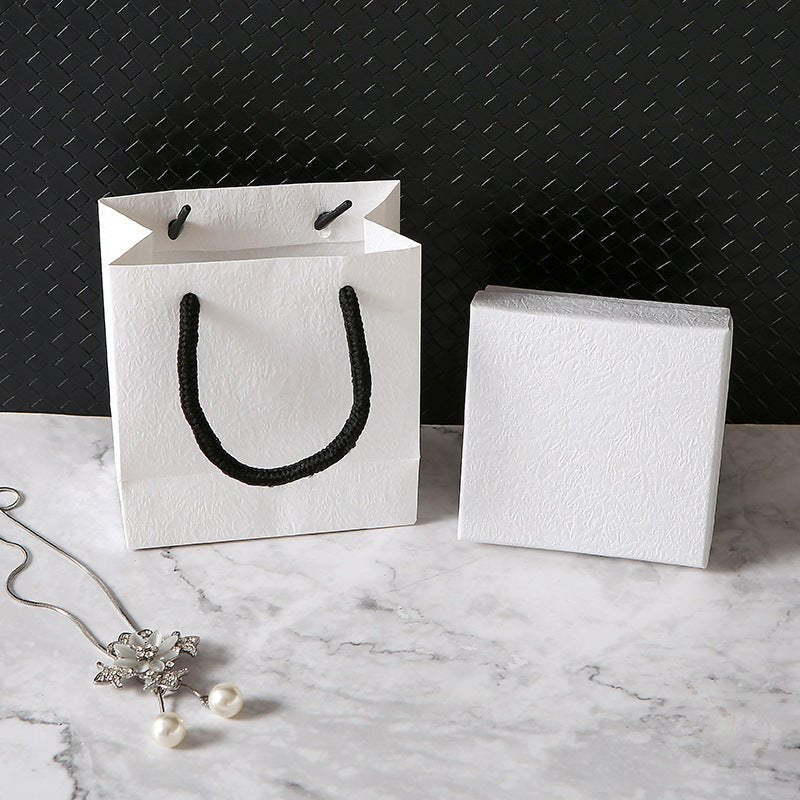 Elegante Schmuckverpackungen & Geschenktaschen - Nach - Dir.de