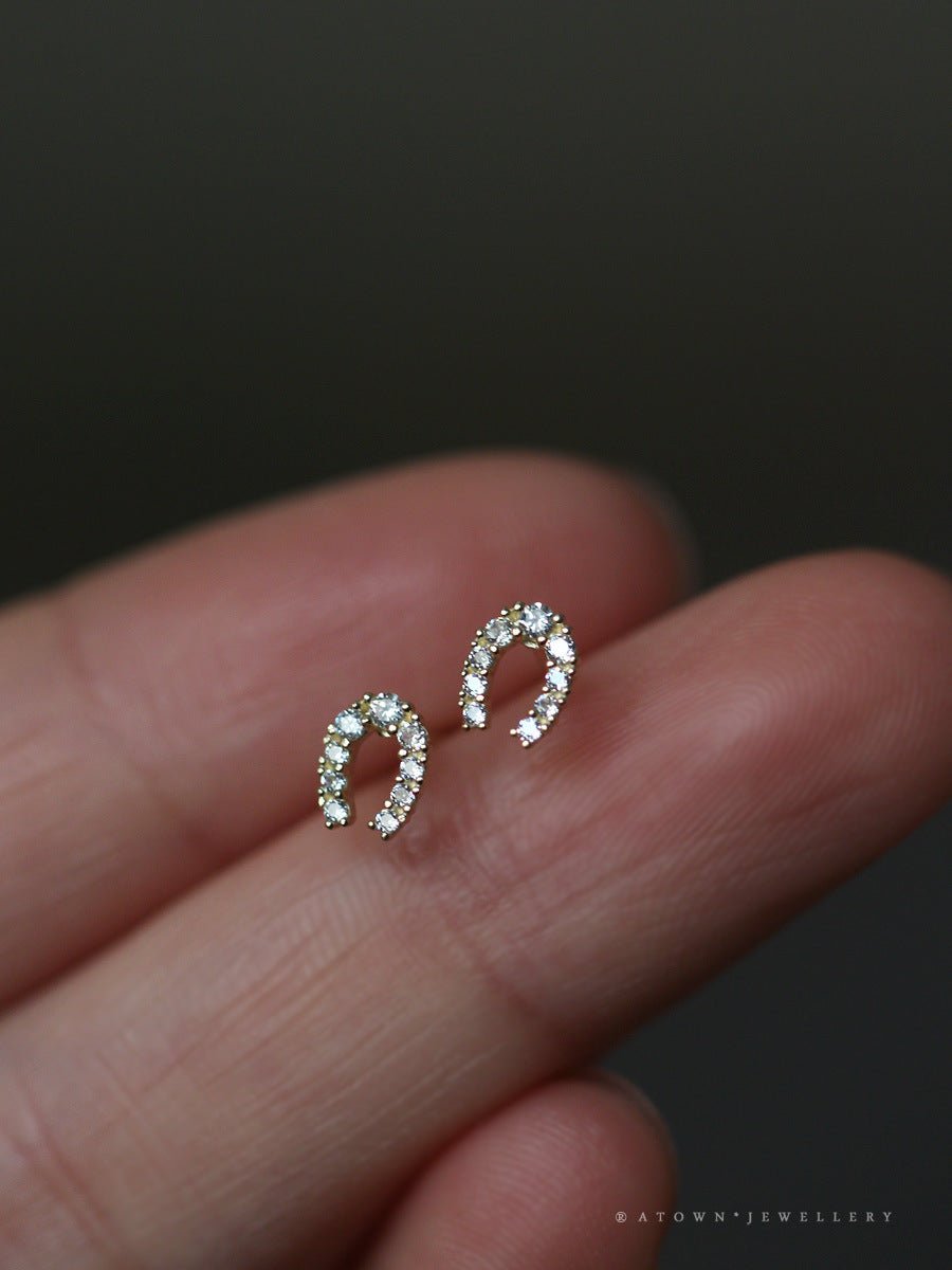 Glitzernde Hufeisen - Ohrstecker - Nach - Dir.de