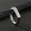 Schlichter Goldring mit Gravurfläche - Nach - Dir.de